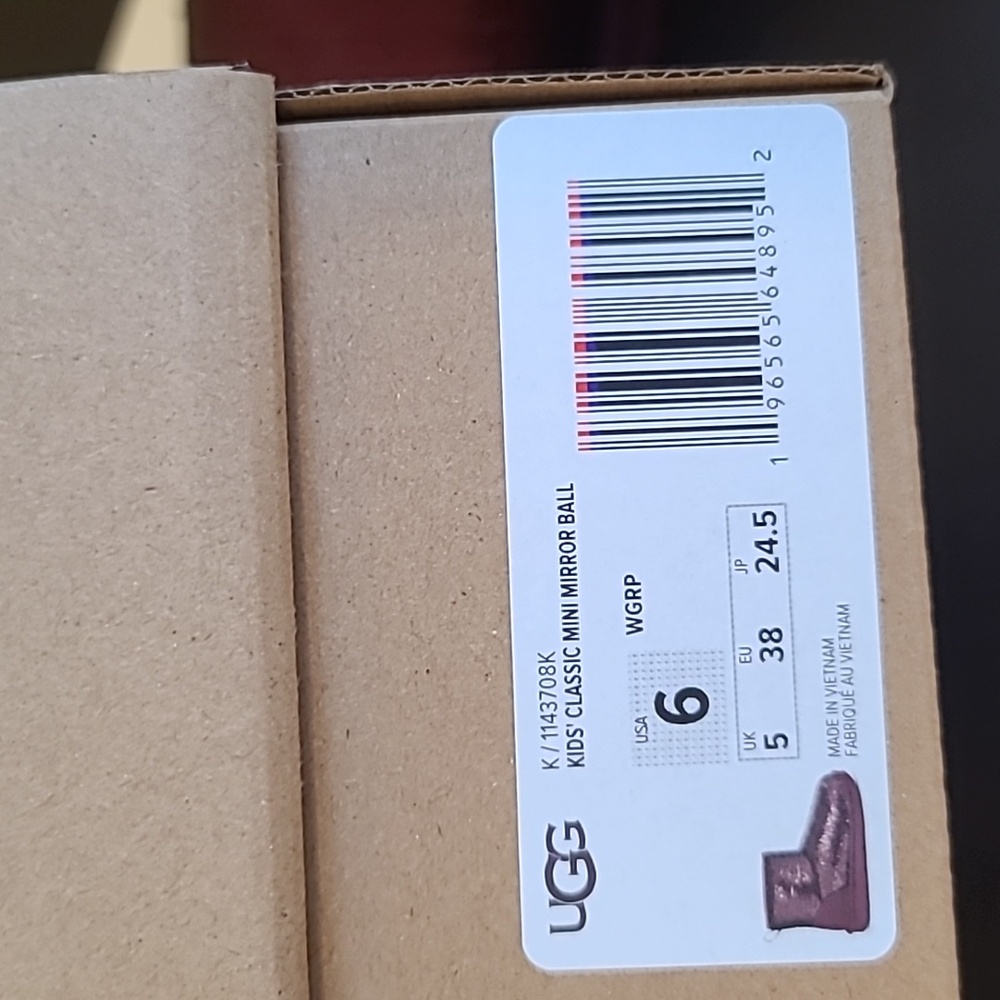 UGG boots - Picture 5 of 7